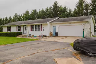 51104 Silver St, Three Rivers, MI 49093 - Photo 2