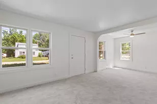 1055 Loren Rd, Adrian, MI 49221 - Photo 6