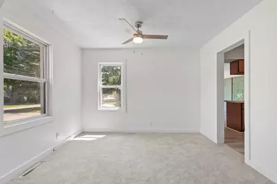1055 Loren Road, Adrian, MI 49221 - Photo 12