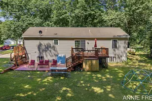 1375 56th St, Fennville, MI 49408 - Photo 10