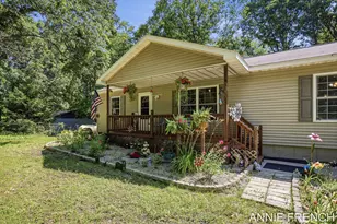 1375 56th St, Fennville, MI 49408 - Photo 4