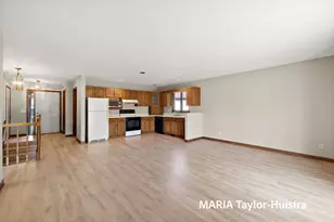 17515 Meadow Wood Rd, Spring Lake, MI 49456 - Photo 16