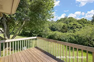 17515 Meadow Wood Rd, Spring Lake, MI 49456 - Photo 10