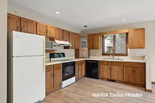 17515 Meadow Wood Rd, Spring Lake, MI 49456 - Photo 14