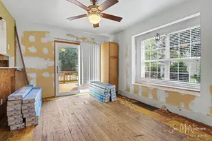 714 Graceland St NE, Grand Rapids, MI 49505 - Photo 6