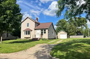 503 Center St, Sturgis, MI 49091 - Photo 1