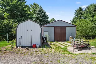 829 E Wagner Rd, Buchanan, MI 49107 - Photo 26