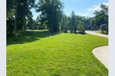 9915 Wayne Road, Livonia, MI 48150 - Photo 4