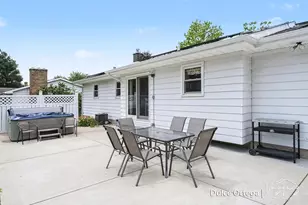 2700 Pohens Ave NW, Grand Rapids, MI 49544 - Photo 24