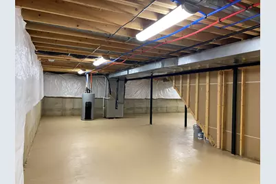 9915 Wayne Road, Livonia, MI 48150 - Photo 32