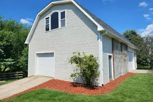 6640 Wolf Lake Rd, Jackson, MI 49201 - Photo 20