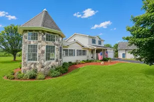 6640 Wolf Lake Rd, Jackson, MI 49201 - Photo 2