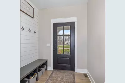6317 Eaglewood Drive, Hudsonville, MI 49426 - Photo 4