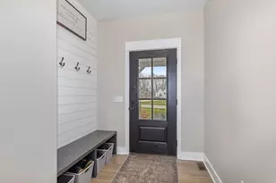 6317 Eaglewood Dr, Hudsonville, MI 49426 - Photo 4