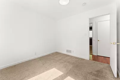 22475 Nancy Avenue, Southfield, MI 48033 - Photo 16