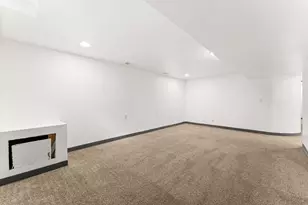 22475 Nancy Ave, Southfield, MI 48033 - Photo 34