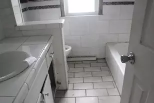 1525 E G Ave, Kalamazoo, MI 49004 - Photo 10