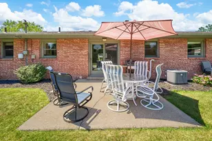 2807 Sunnydale Dr, Saint Joseph, MI 49085 - Photo 36