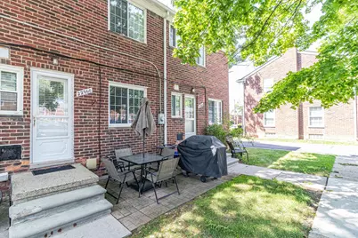 22960 Marter Road, Saint Clair Shores, MI 48080 - Photo 8