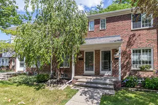 22960 Marter Rd, Saint Clair Shores, MI 48080 - Photo 2