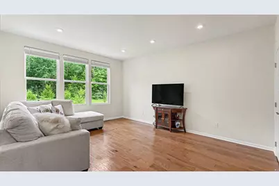 2823 Willow Court, Ann Arbor, MI 48108 - Photo 8