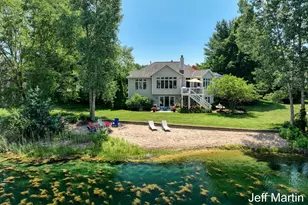 1901 Goldeneye Dr, Holland, MI 49424 - Photo 2