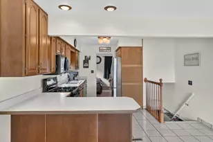 68958 Claire St, Edwardsburg, MI 49112 - Photo 14