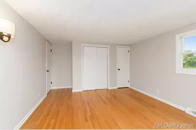 2656 Vassar Drive SE, Grand Rapids, MI 49506 - Photo 18