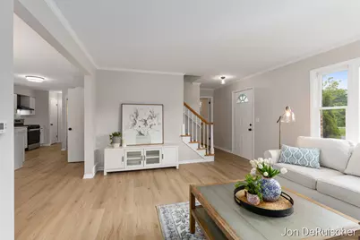 2656 Vassar Drive SE, Grand Rapids, MI 49506 - Photo 6