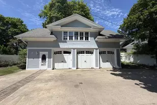 59 Orchard Pl, Battle Creek, MI 49017 - Photo 2