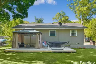 2506 James Ave, Muskegon, MI 49442 - Photo 24