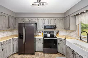 15721 W Almy Rd, Howard City, MI 49329 - Photo 10