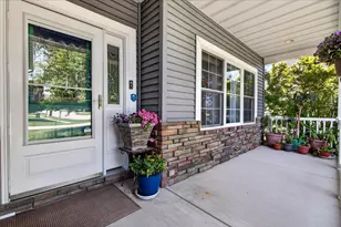 5892 Wacker Dr, Stevensville, MI 49127 - Photo 2