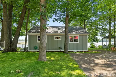 1760 S Colonel Point Drive, Crystal, MI 48818 - Photo 2