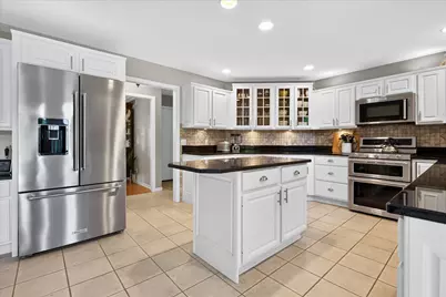1411 Old Farm Lane, Saint Joseph, MI 49085 - Photo 10