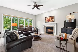 1411 Old Farm Ln, Saint Joseph, MI 49085 - Photo 8