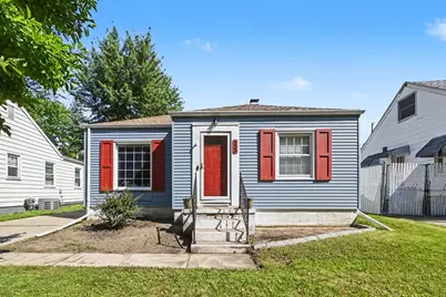 533 N Dexter Drive, Lansing, MI 48910 - Photo 2