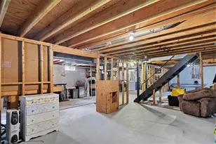6146 Burton St SE, Grand Rapids, MI 49546 - Photo 24