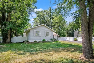 6146 Burton Street SE, Grand Rapids, MI 49546 - Photo 4