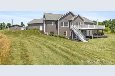5930 12 Mile Road NE, Rockford, MI 49341 - Photo 6