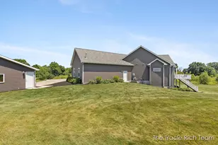 5930 12 Mile Rd NE, Rockford, MI 49341 - Photo 64