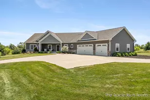 5930 12 Mile Rd NE, Rockford, MI 49341 - Photo 64