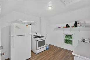 129 Palmer St NE, Grand Rapids, MI 49505 - Photo 34