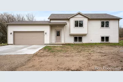 14123 Beardslee Street NE, Greenville, MI 48838 - Photo 2