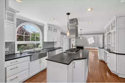 3238 Honeysuckle Drive, Ann Arbor, MI 48103 - Photo 12