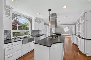 3238 Honeysuckle Dr, Ann Arbor, MI 48103 - Photo 12