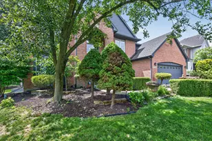 3238 Honeysuckle Dr, Ann Arbor, MI 48103 - Photo 2