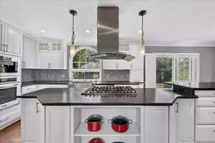 3238 Honeysuckle Dr, Ann Arbor, MI 48103 - Photo 14