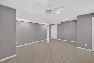 3238 Honeysuckle Dr, Ann Arbor, MI 48103 - Photo 46