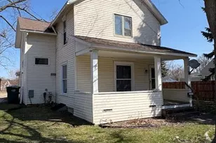 1513 E Oakland Ave, Lansing, MI 48906 - Photo 1